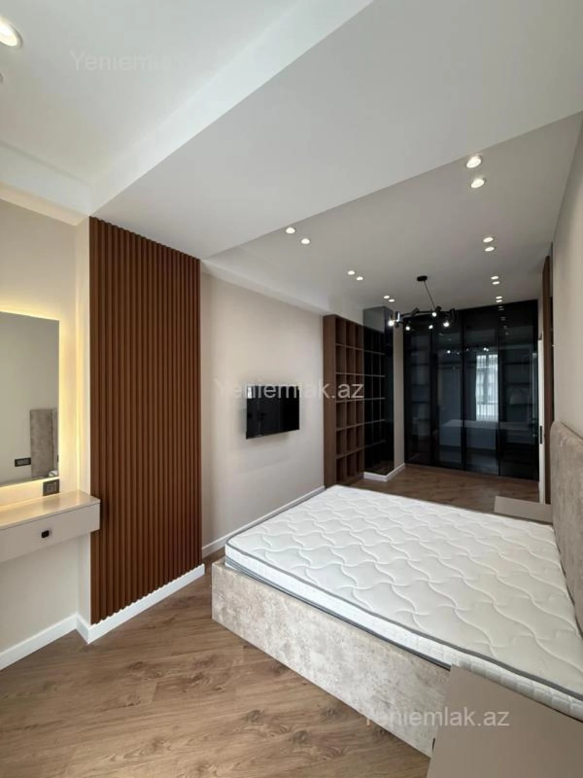 Satılır 3 otaqlı yeni tikili 118 m²