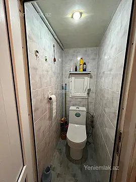 Satılır 3 otaqlı köhnə tikili 74 m²