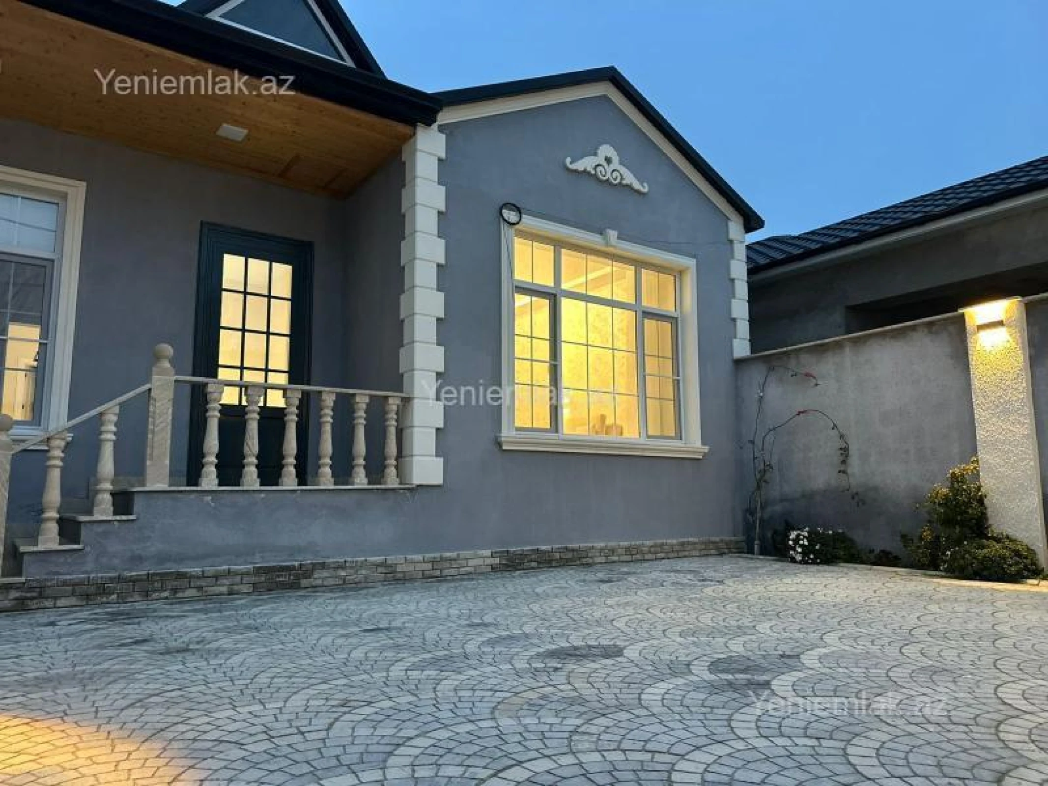 Satılır 4 otaqlı həyət evi 130 m²