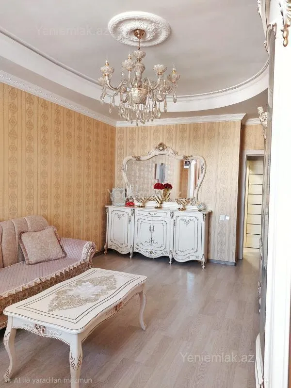 Satılır 2 otaqlı yeni tikili 80 m²