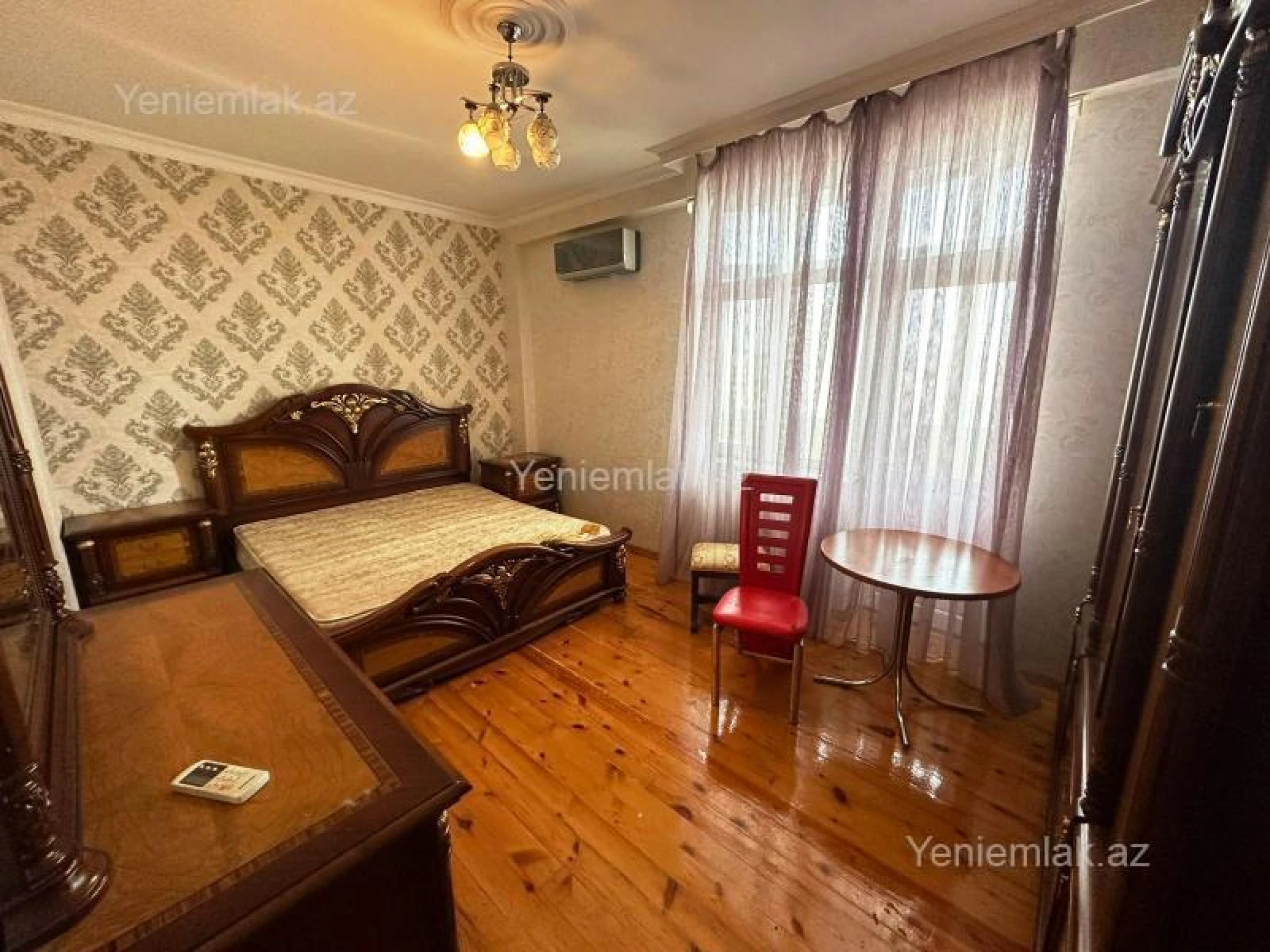Satılır 2 otaqlı yeni tikili 80 m²