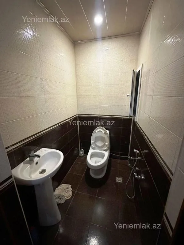 Satılır 2 otaqlı yeni tikili 80 m²