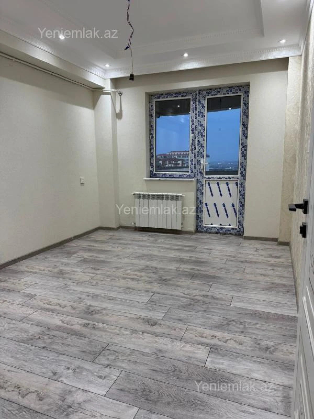 Satılır 3 otaqlı yeni tikili 120 m²