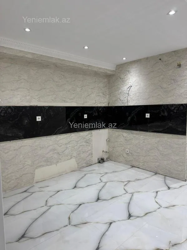 Satılır 3 otaqlı yeni tikili 120 m²