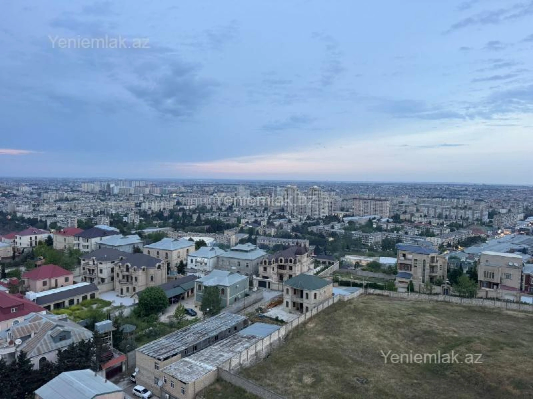 Satılır 3 otaqlı yeni tikili 120 m²