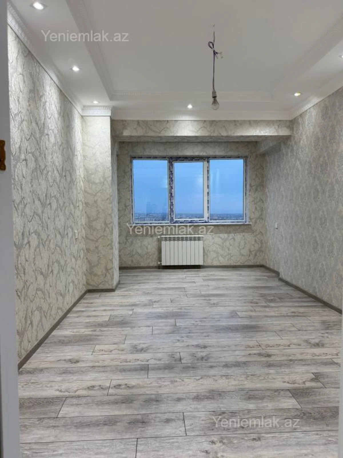 Satılır 3 otaqlı yeni tikili 120 m²