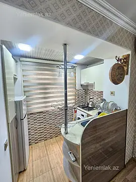 Satılır 2 otaqlı köhnə tikili 50 m²