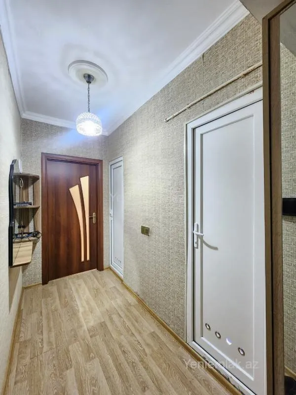 Satılır 2 otaqlı köhnə tikili 50 m²