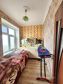 Satılır 2 otaqlı köhnə tikili 50 m²