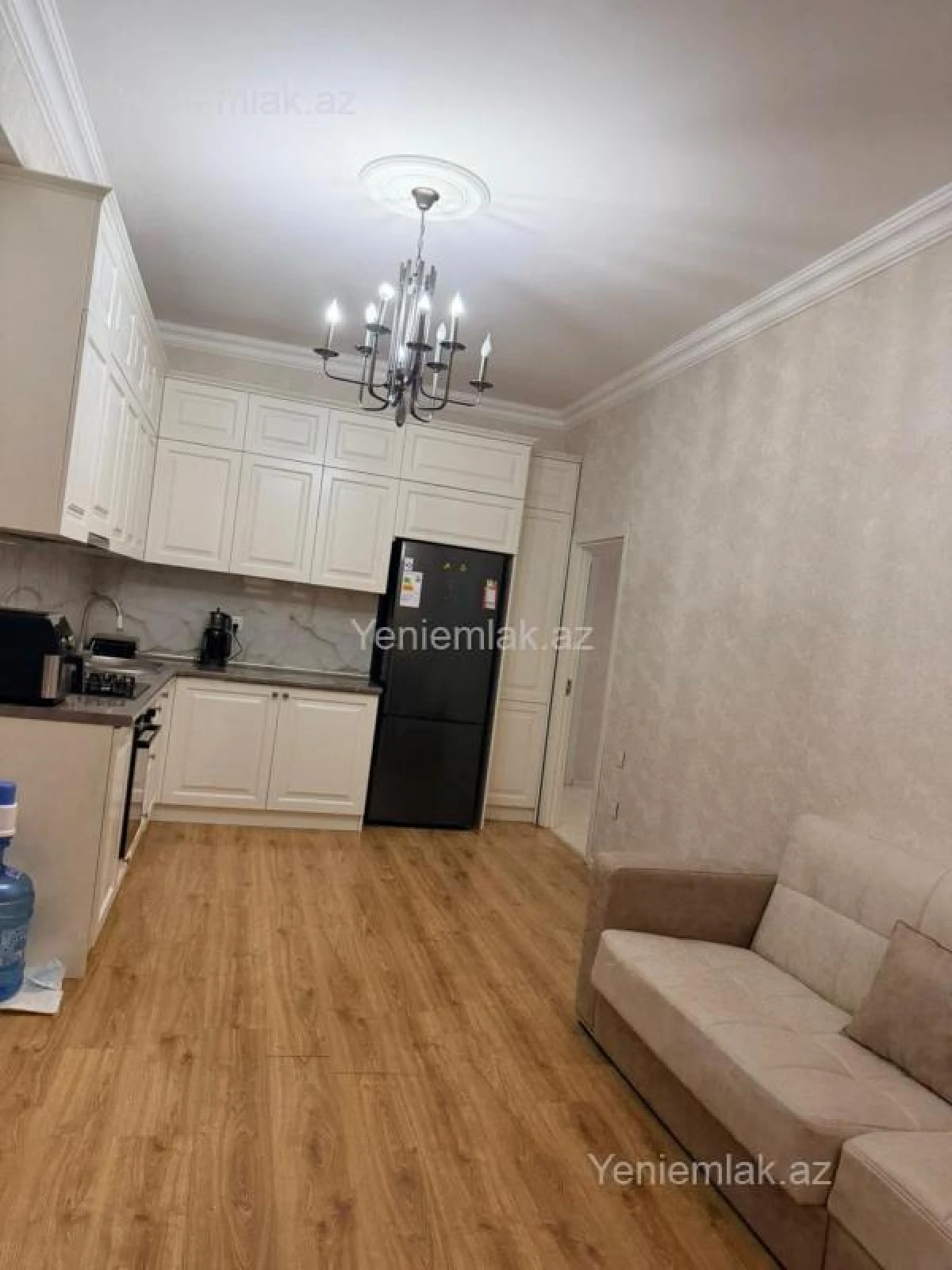 Satılır 3 otaqlı yeni tikili 100 m²