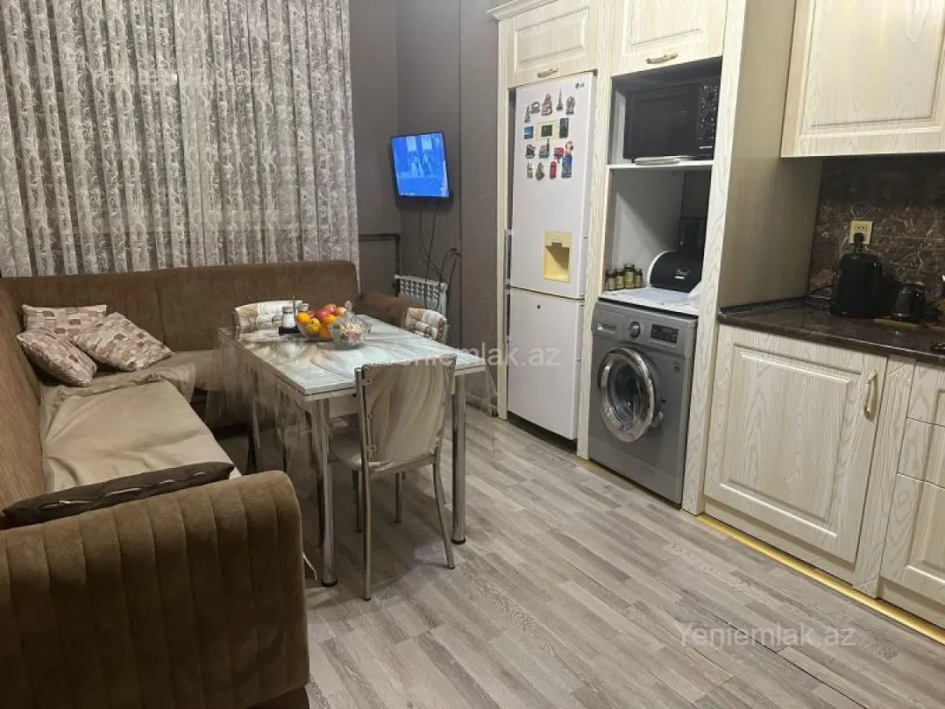 Satılır 4 otaqlı yeni tikili 141 m²