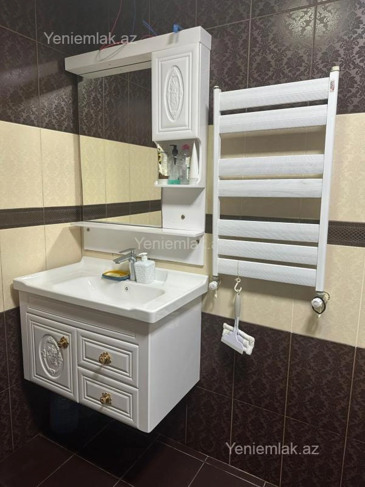 Satılır 4 otaqlı yeni tikili 141 m²