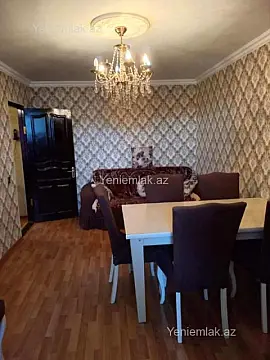 Satılır 1 otaqlı köhnə tikili 35 m²