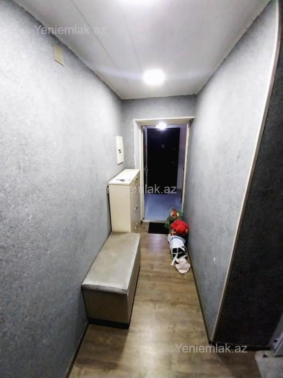 Satılır 3 otaqlı köhnə tikili 80 m²