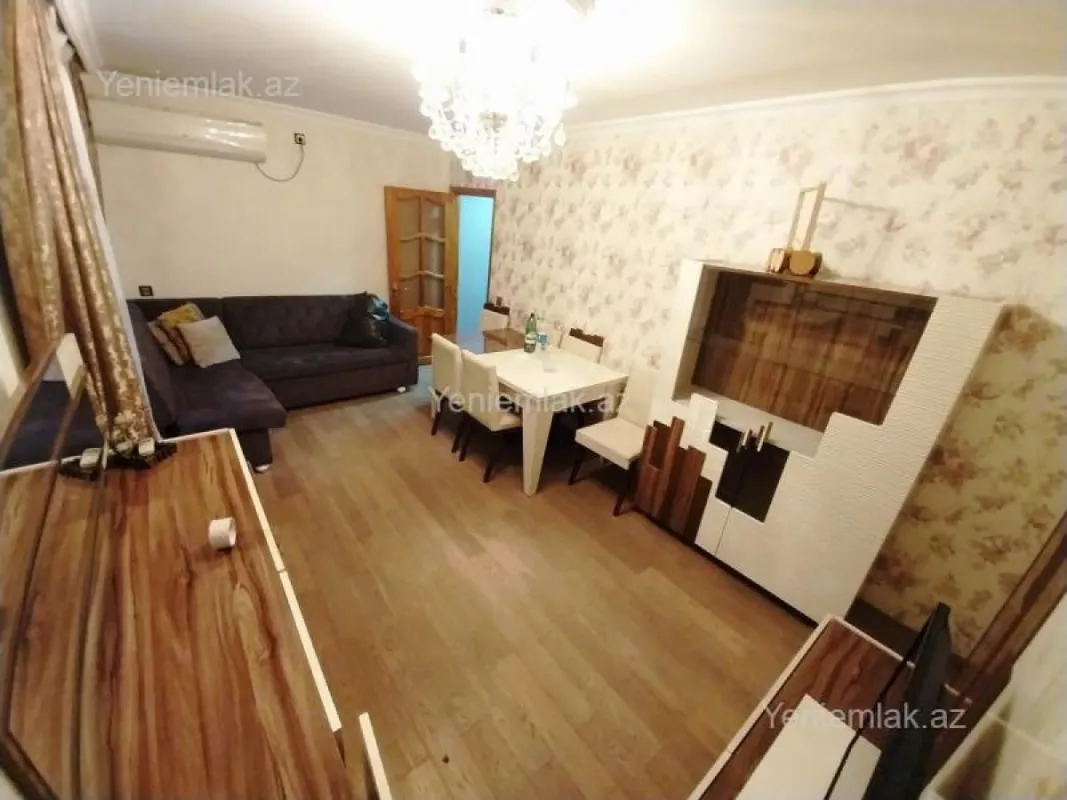 Satılır 3 otaqlı köhnə tikili 80 m²