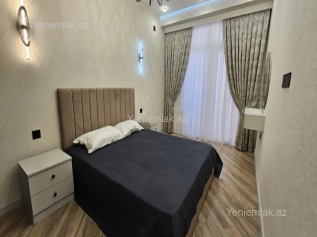 Satılır 2 otaqlı yeni tikili 60 m²