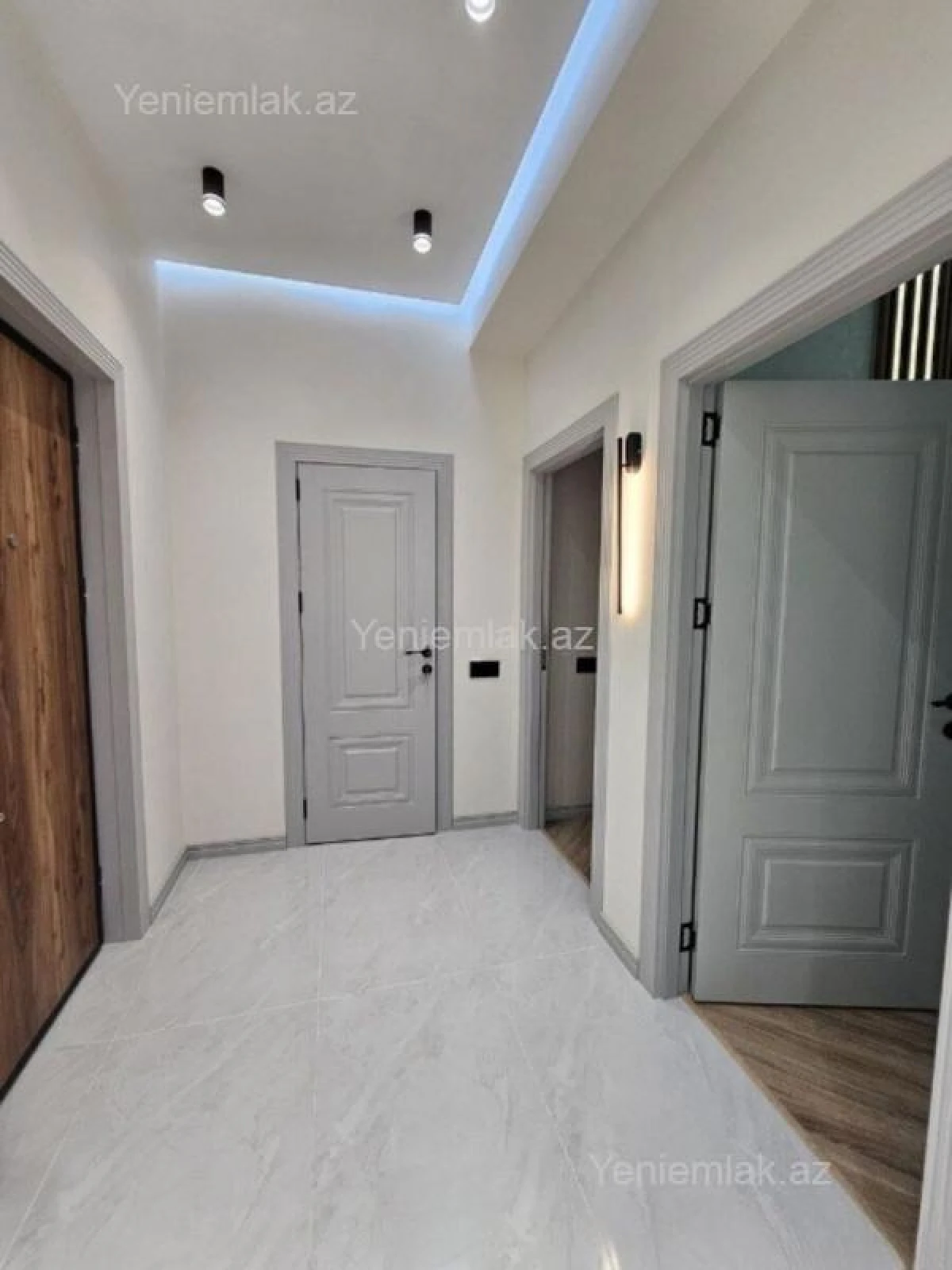 Satılır 2 otaqlı yeni tikili 60 m²