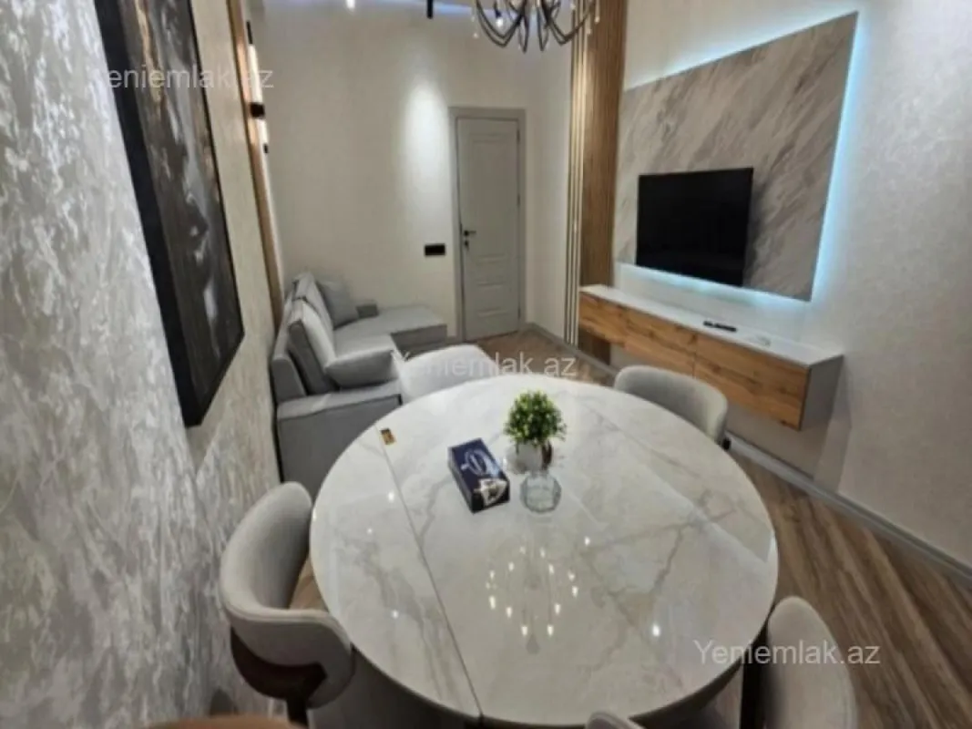 Satılır 2 otaqlı yeni tikili 60 m²