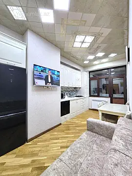 Satılır 2 otaqlı yeni tikili 82 m²