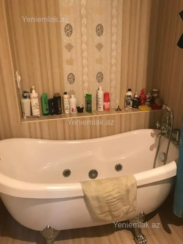 Satılır 4 otaqlı yeni tikili 126 m²