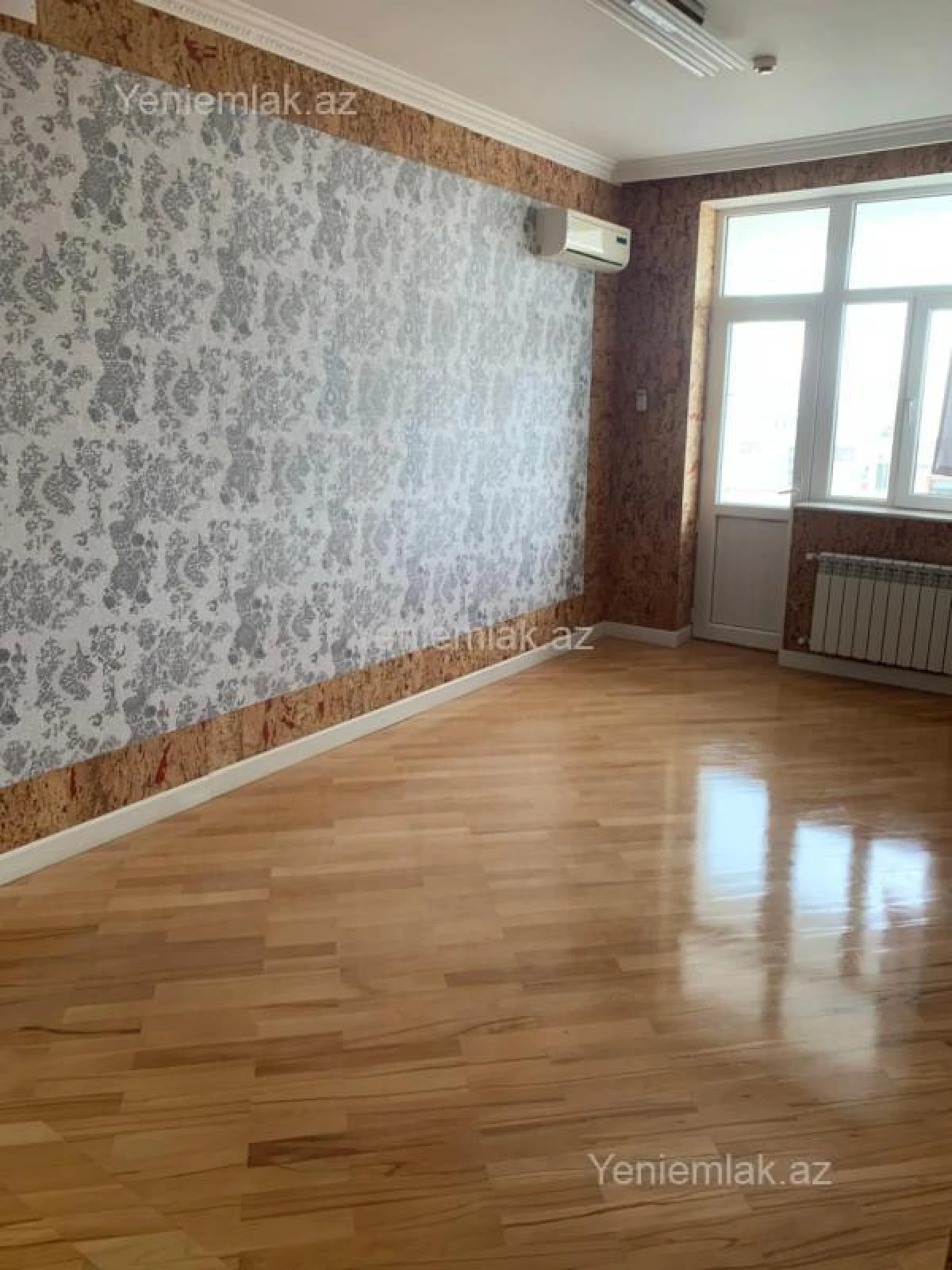 Satılır 4 otaqlı yeni tikili 212 m²