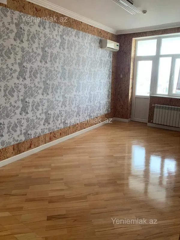Satılır 4 otaqlı yeni tikili 212 m²