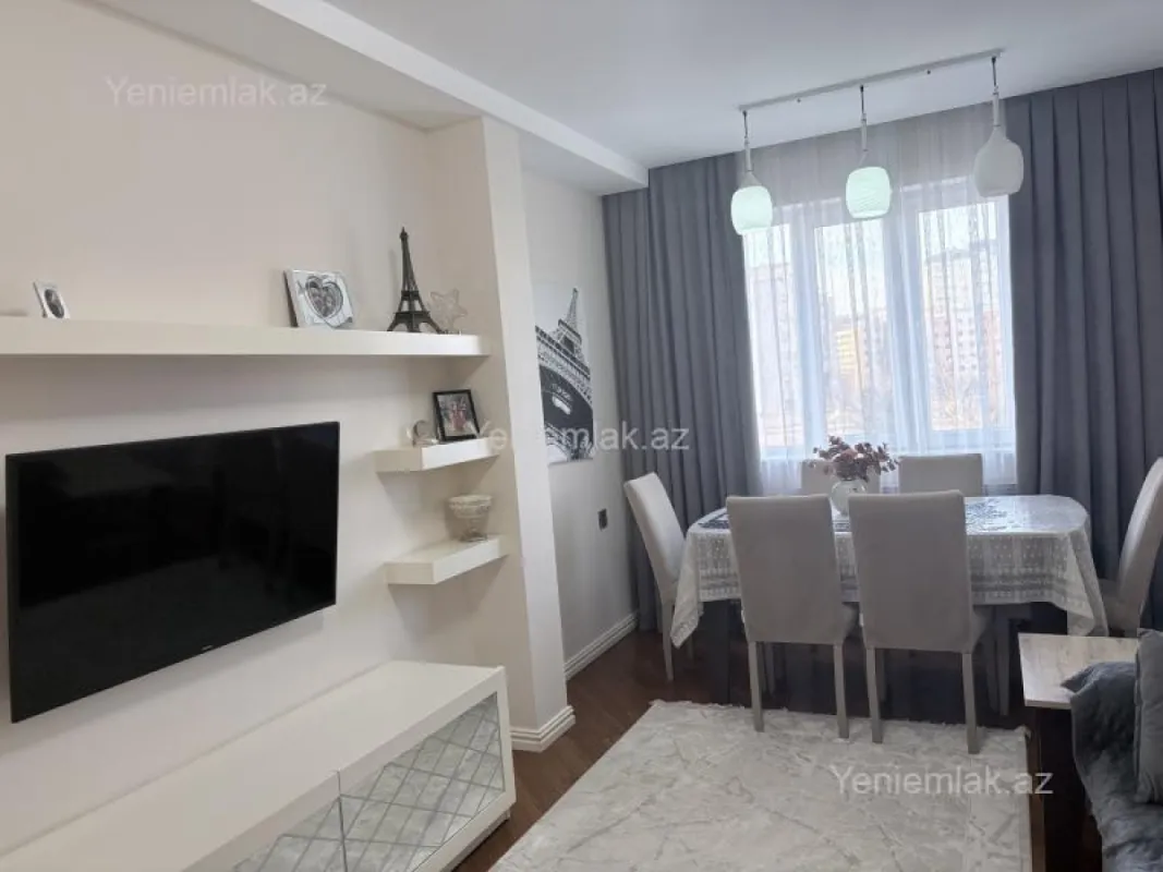 Satılır 3 otaqlı köhnə tikili 80 m²