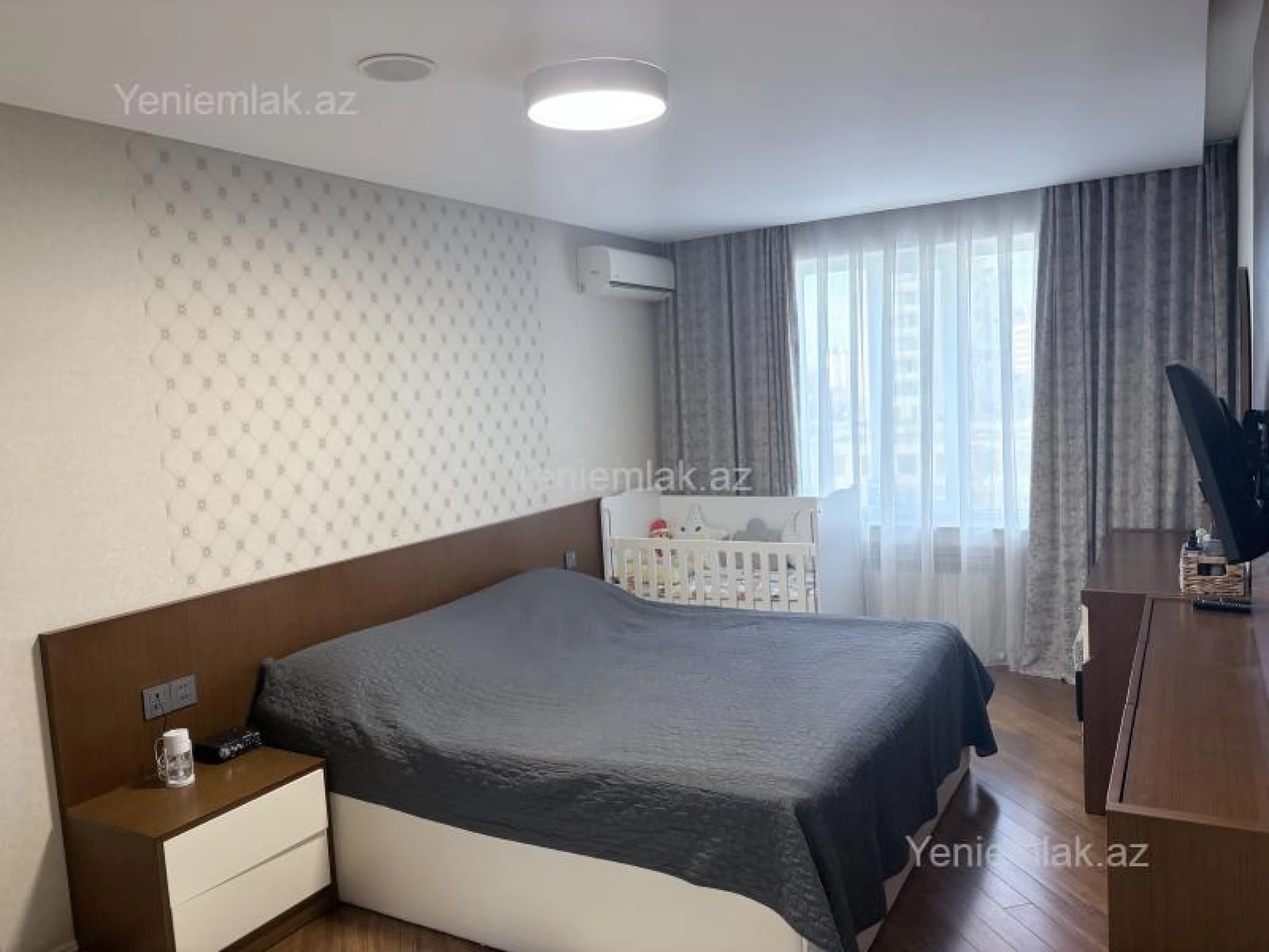 Satılır 3 otaqlı köhnə tikili 80 m²