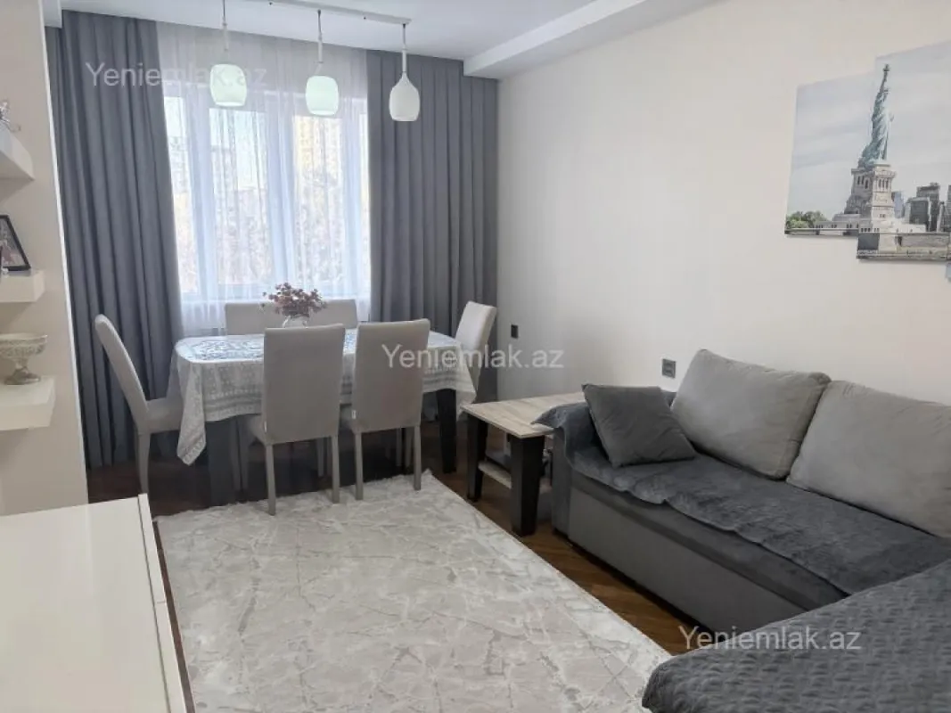 Satılır 3 otaqlı köhnə tikili 80 m²