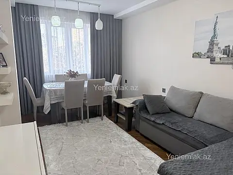 Satılır 3 otaqlı köhnə tikili 80 m²