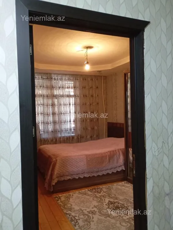 Satılır 3 otaqlı köhnə tikili 52 m²
