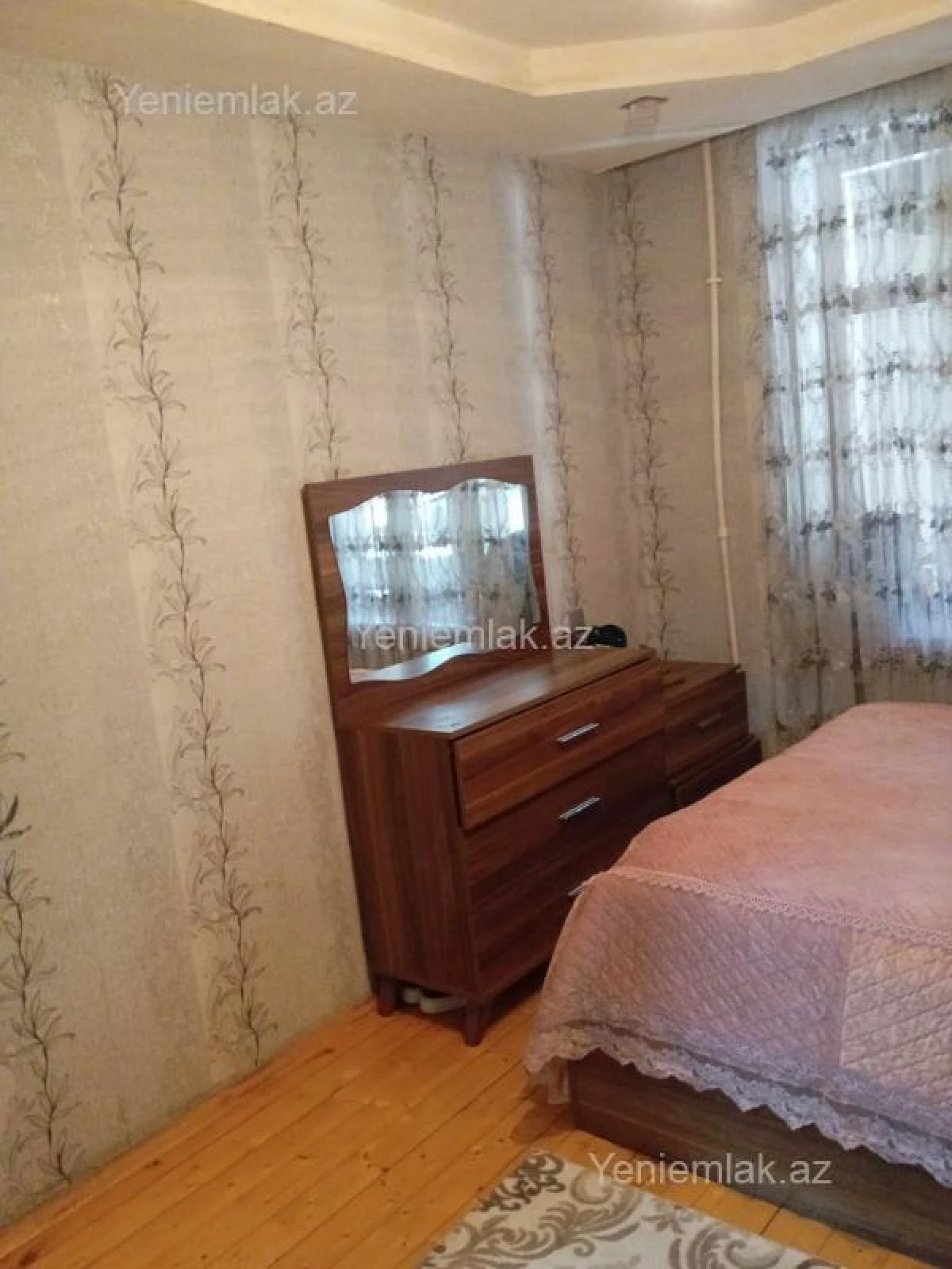 Satılır 3 otaqlı köhnə tikili 52 m²