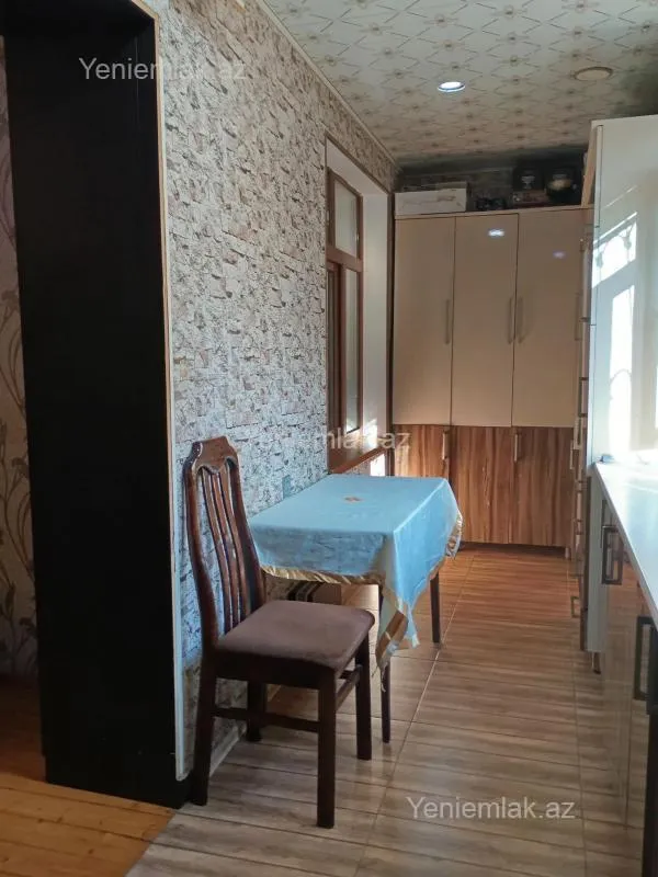 Satılır 3 otaqlı köhnə tikili 52 m²