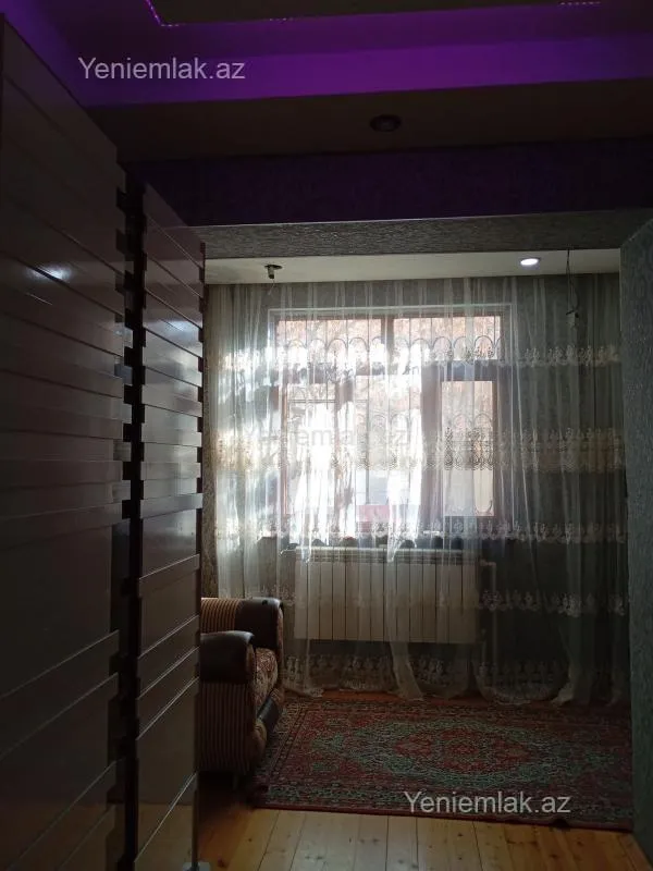 Satılır 3 otaqlı köhnə tikili 52 m²