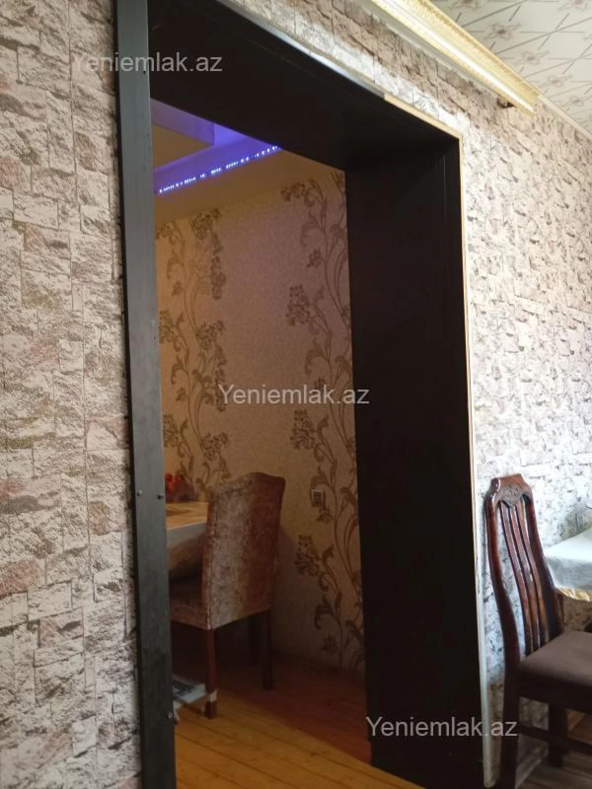 Satılır 3 otaqlı köhnə tikili 52 m²