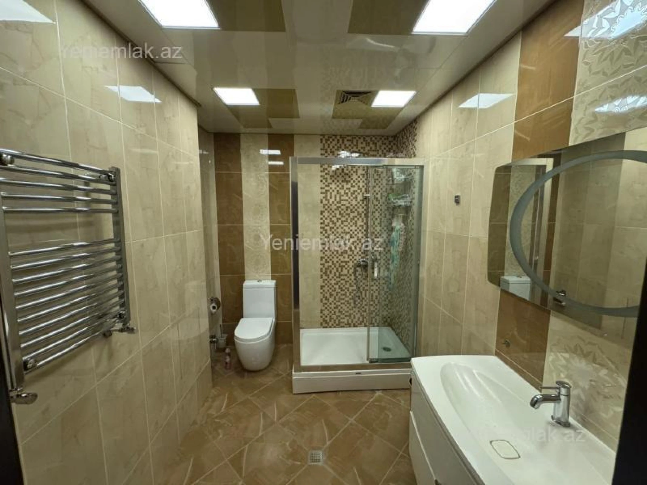 Satılır 3 otaqlı yeni tikili 140 m²