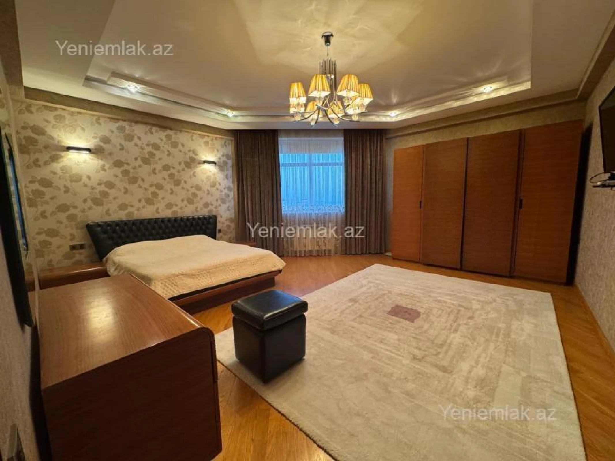 Satılır 3 otaqlı yeni tikili 140 m²