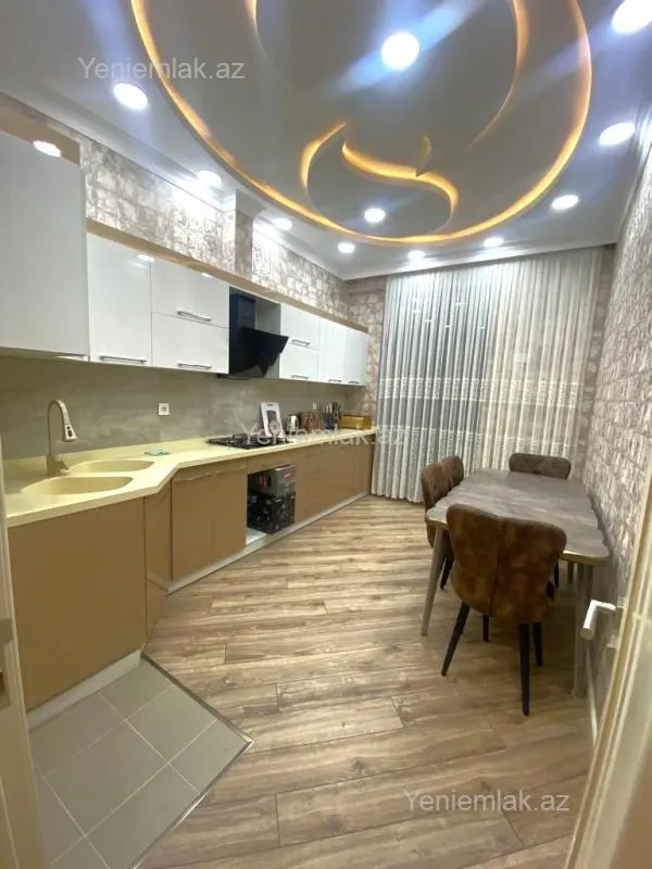 Satılır 2 otaqlı yeni tikili 95 m²