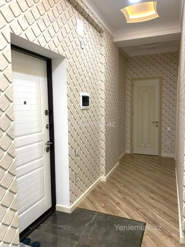 Satılır 2 otaqlı yeni tikili 95 m²