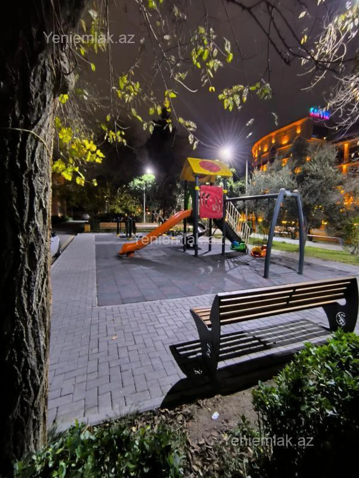 Satılır 3 otaqlı yeni tikili 83 m²