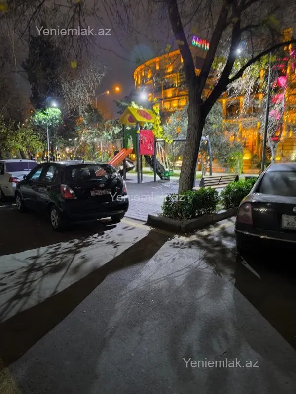 Satılır 3 otaqlı yeni tikili 83 m²