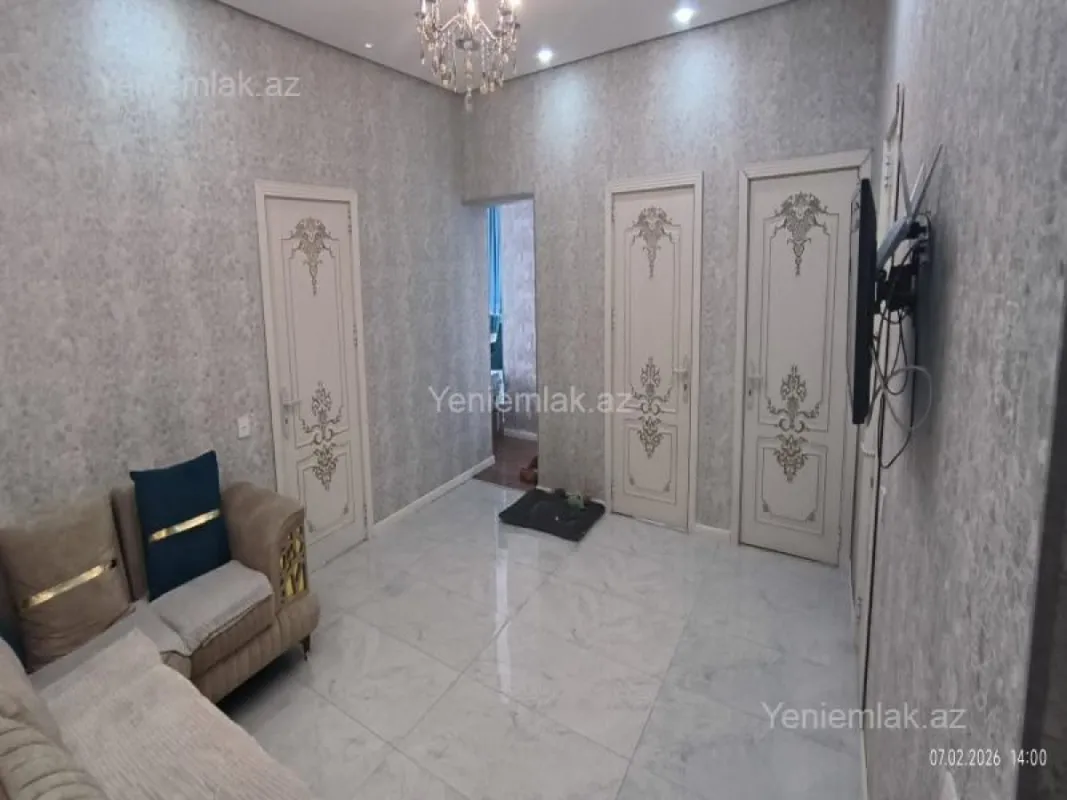 Satılır 3 otaqlı yeni tikili 125 m²