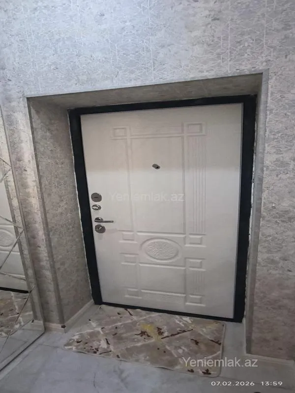 Satılır 3 otaqlı yeni tikili 125 m²