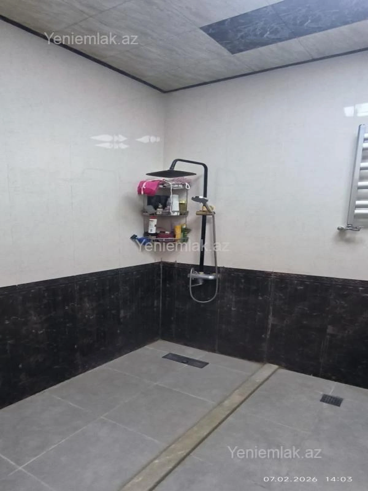 Satılır 3 otaqlı yeni tikili 125 m²