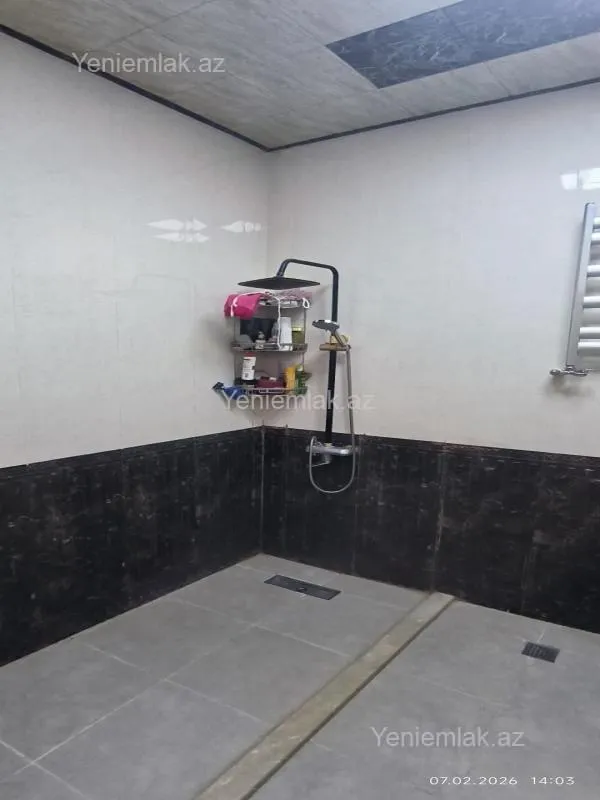 Satılır 3 otaqlı yeni tikili 125 m²