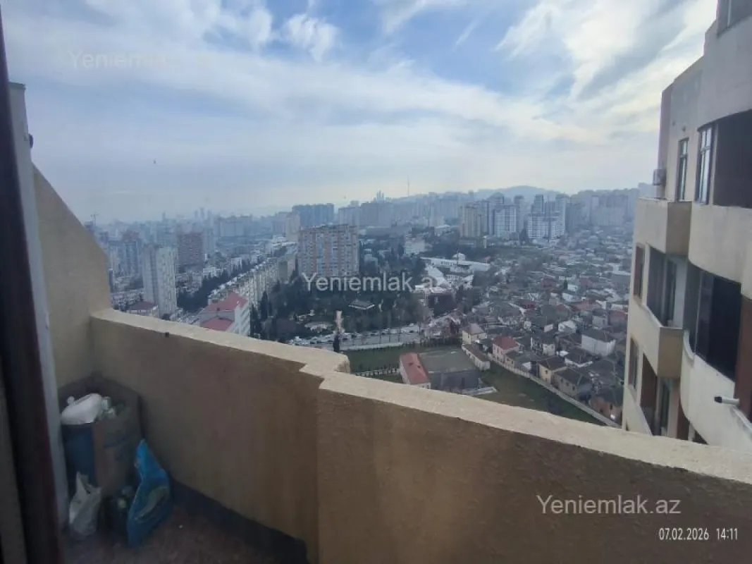 Satılır 3 otaqlı yeni tikili 125 m²