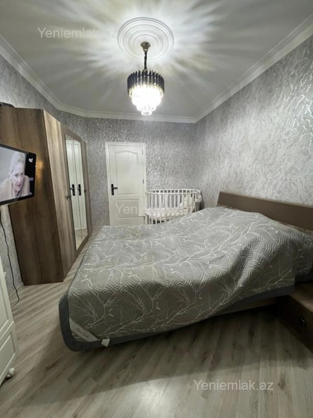 Satılır 3 otaqlı köhnə tikili 80 m²