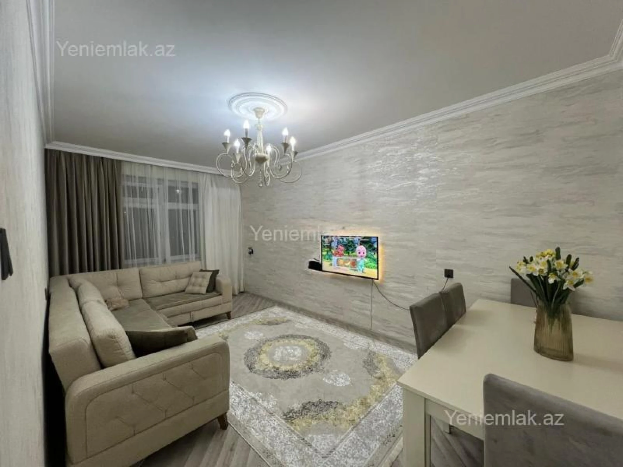 Satılır 3 otaqlı köhnə tikili 80 m²