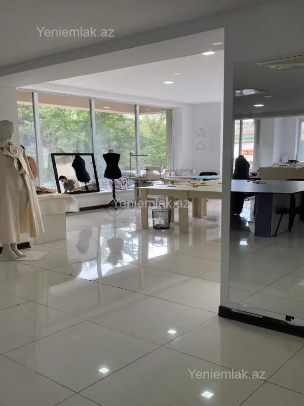 Satılır 1 otaqlı obyekt 115 m²