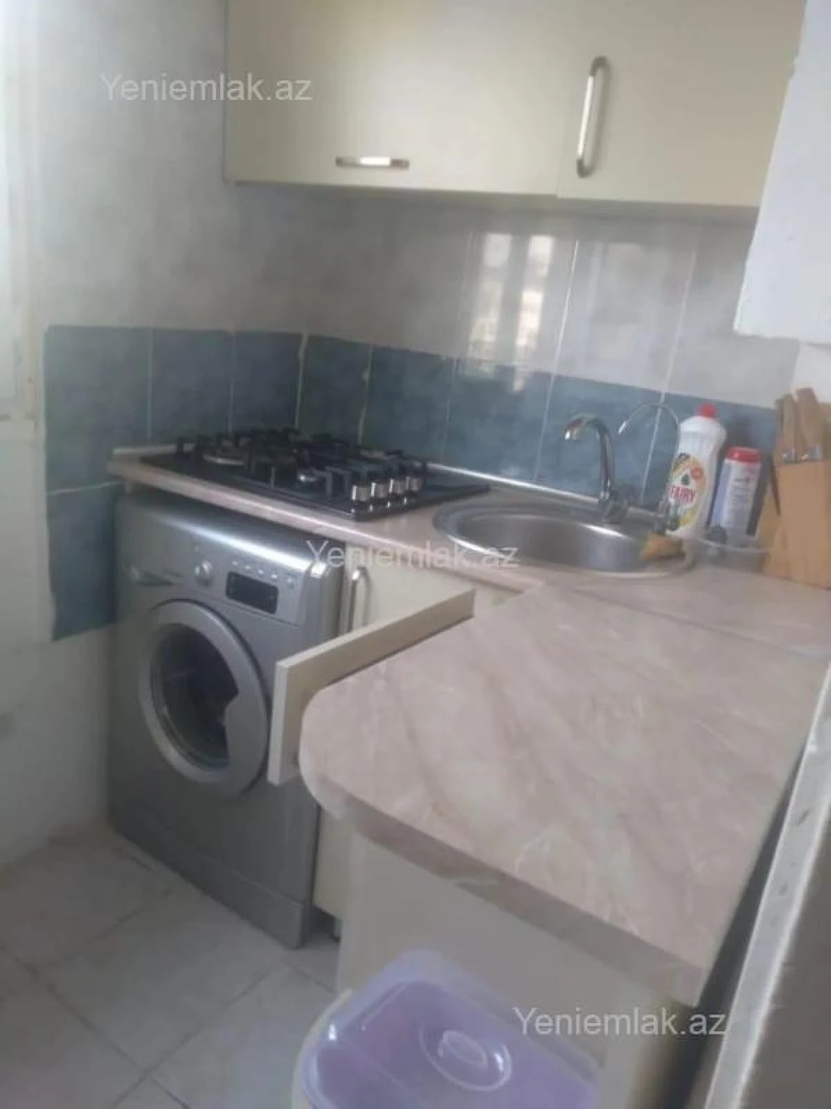Satılır 2 otaqlı köhnə tikili 80 m²